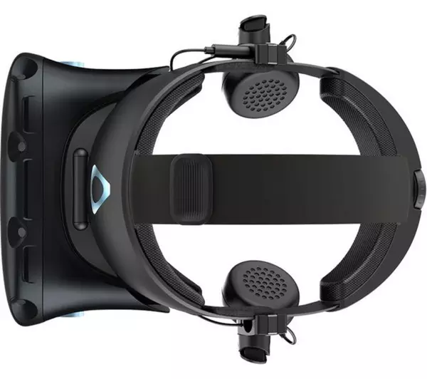 HTC Vive Cosmos VR